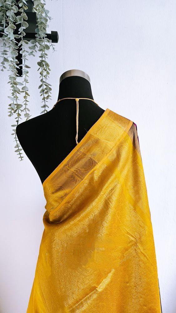 best place to buy sarees in trivandrum